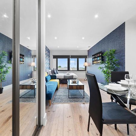 Modern One Bedroom Flat - Sleeps 5 -Near Heathrow - London Ub3 Exterior foto